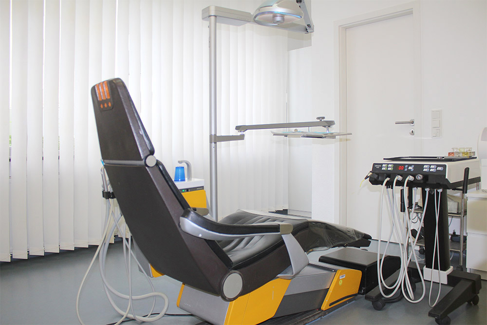 Einrichtung - Zahnarztpraxis in 51381 Leverkusen
